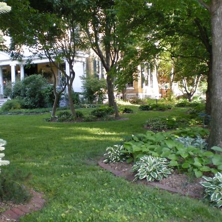 ألتون Beall Mansion An Elegant Bed & Breakfast Inn المظهر الخارجي الصورة