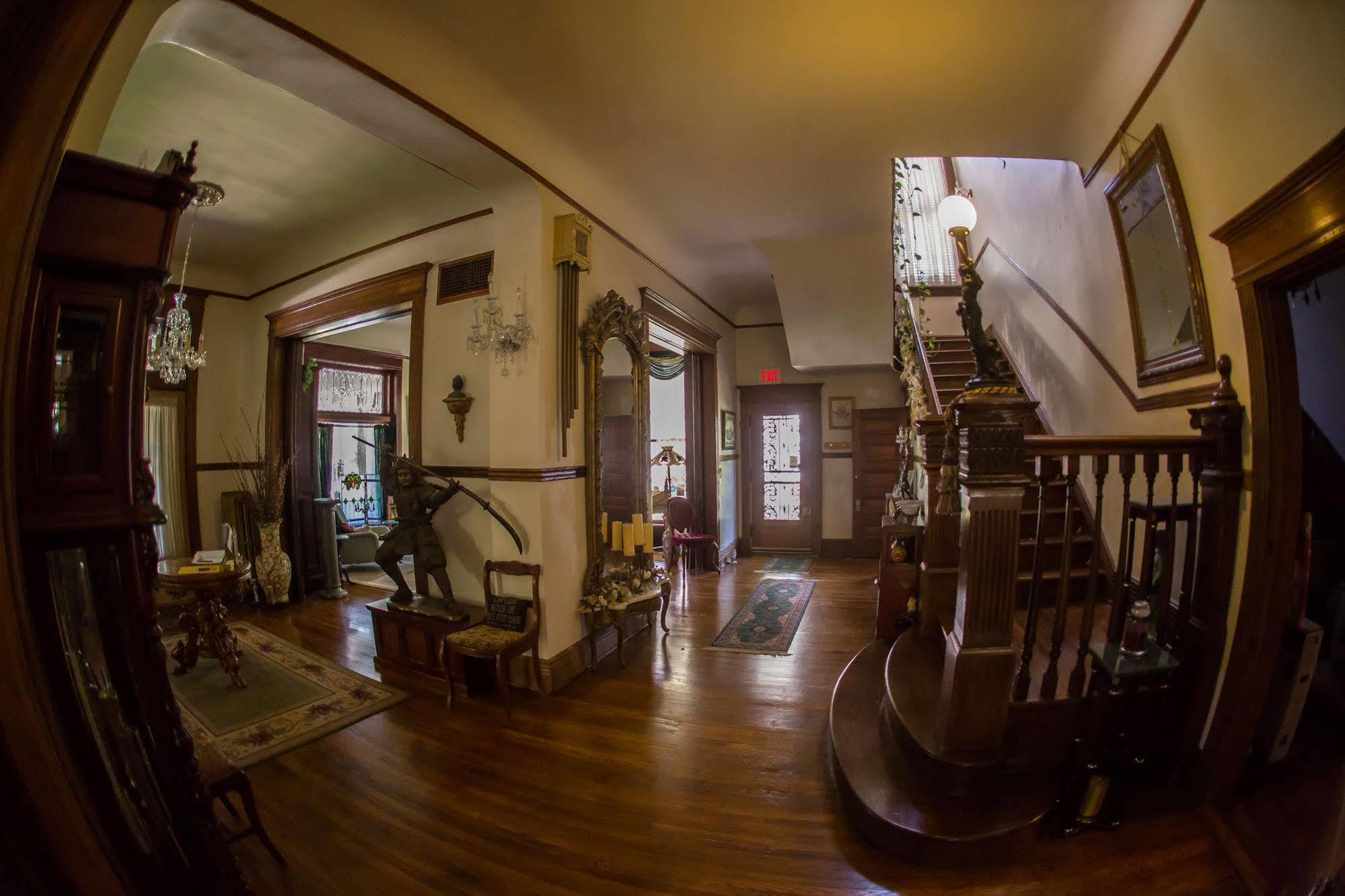 ألتون Beall Mansion An Elegant Bed & Breakfast Inn المظهر الخارجي الصورة