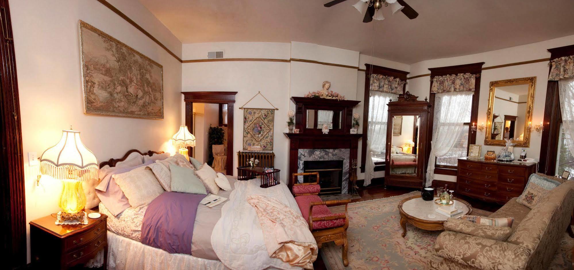 ألتون Beall Mansion An Elegant Bed & Breakfast Inn المظهر الخارجي الصورة